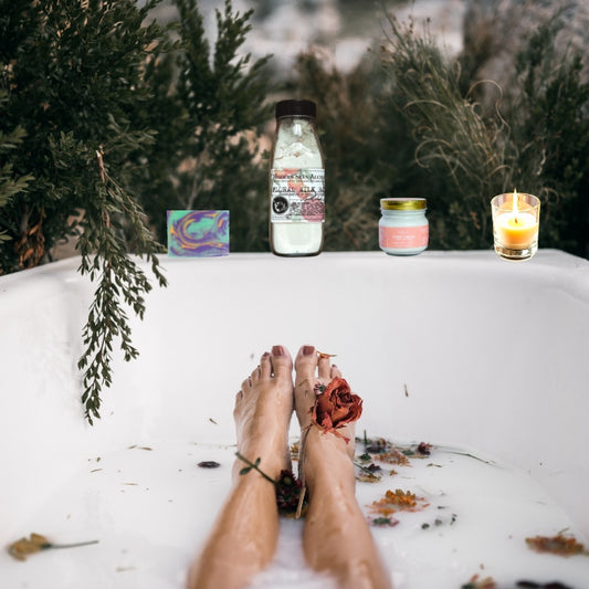 BLISS: Luxurious Milk Bath Experience